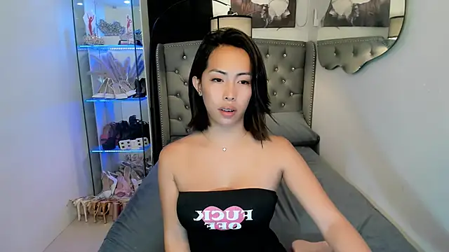 عرض كام reighnempress