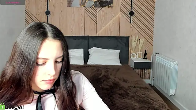 Chat XXX en directo de elise_robbie