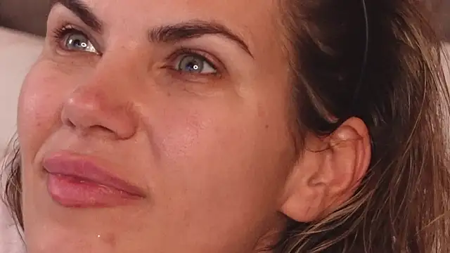 FeliciaKrige: απευθείας συνομιλία ΧΧΧ