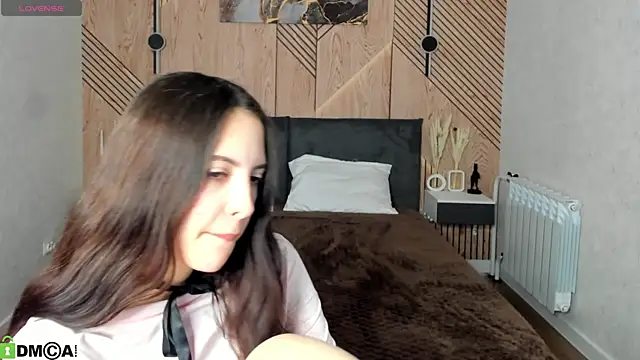 elise_robbie Chat XXX in diretta