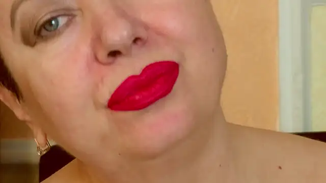 LadyPosh: απευθείας συνομιλία ΧΧΧ