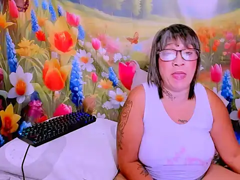 indianroxy Chat XXX live