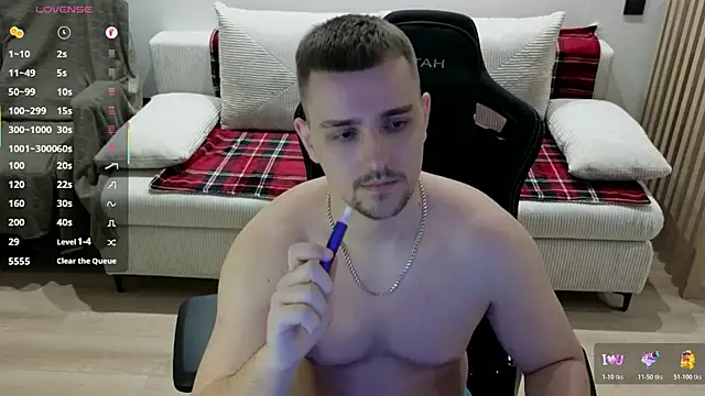 Larstar01 现场XXX聊天