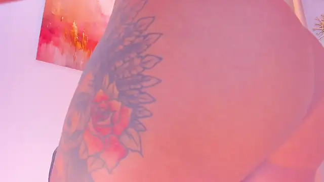 XXX chat uživo modela MariamRivera_