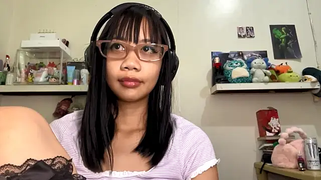 GloryKulikowski Pertunjukan Webcam