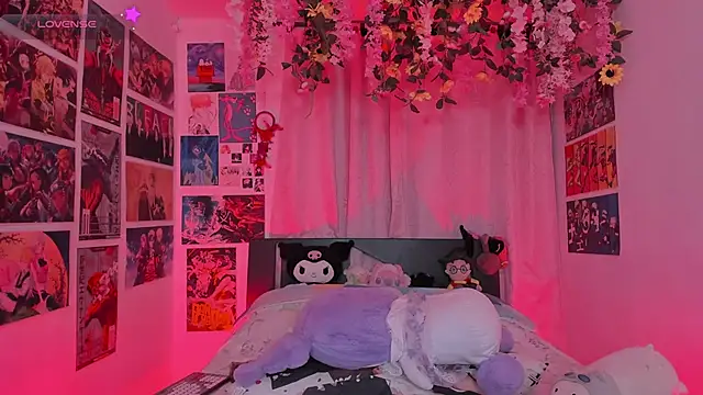 Онлайн чат XXX MissCurvyTop