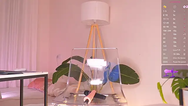 MiuMiuSasha Live XXX-chat