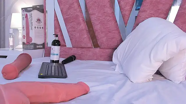 Wonderkloe_ Live XXX-chat