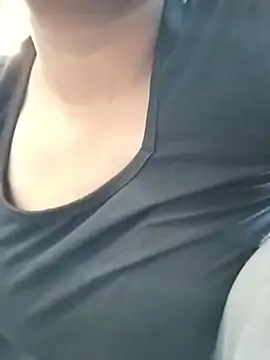 Laxmi_89n Live XXX chat