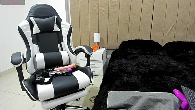 Webkamerová show valery_slim18