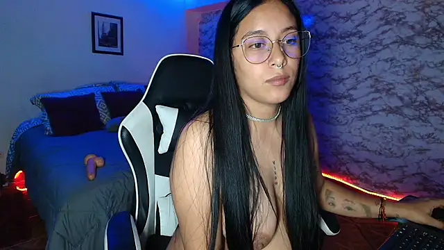 Camila_IRoose – Live XXX-chat