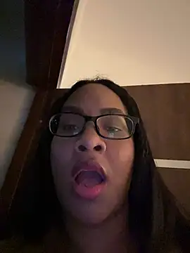 Chaniita Adlı Modelin Canlı XXX Sohbeti