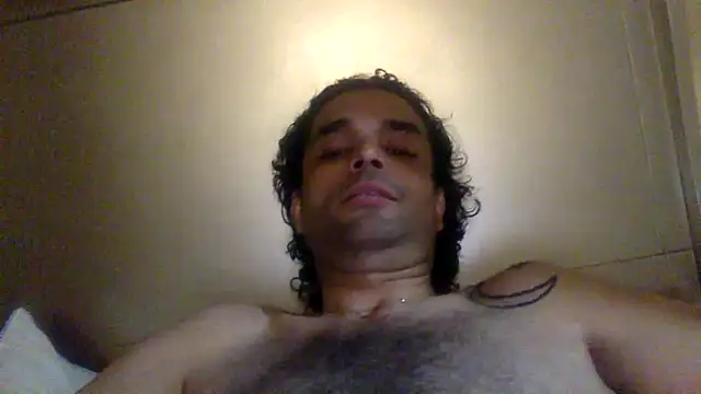 Chatroom XXX en direct de StuntingSpunMarine69