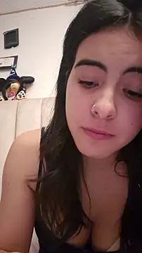 Chat +18 de Lunecita ao vivo