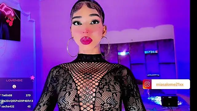 Mia_Castro_xx Adlı Modelin Web Kamerası Şovu