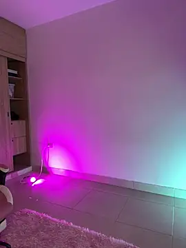 แชท XXX สดของ Angeldusttt