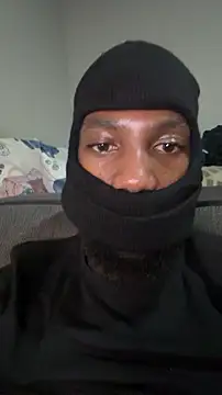 دردشة BoyfrienDick الجنسية المباشرة