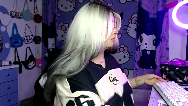 lussyevans24n Live XXX chat