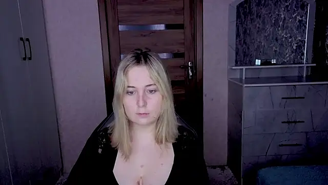 Kristy-Max: онлайн-секс-чат