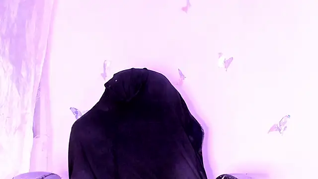 Chat +18 de EvelynLuxx ao vivo