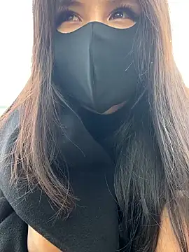 Carlin-yiyi Chat XXX live