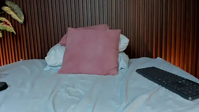 แชท XXX สดของ cristina_gallardo