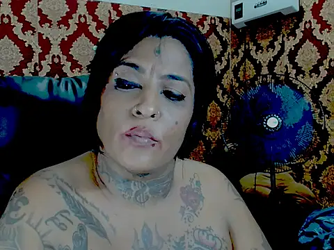 Indiancatz2 – Naživo XXX chat