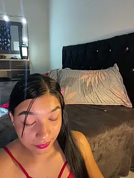 แชท XXX สดของ Hhannachiki