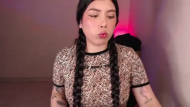 Chatroom XXX en direct de iam_emy