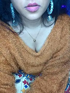 แชท XXX สดของ Saumyy