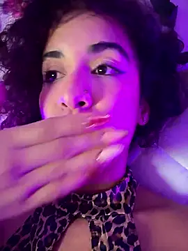 Woo_isDaphneのライブXXXチャット