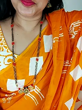 Hot_Sexy_Niharika Adlı Modelin Canlı XXX Sohbeti