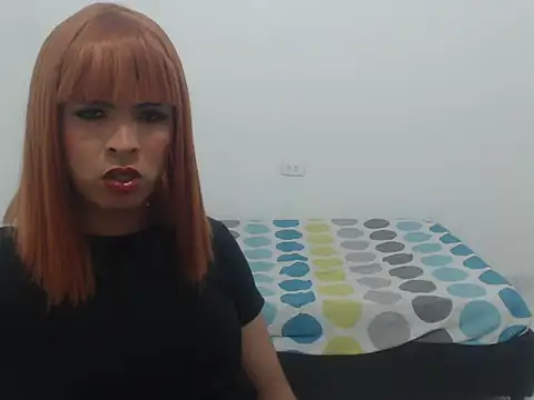 estefania224 Show in webcam