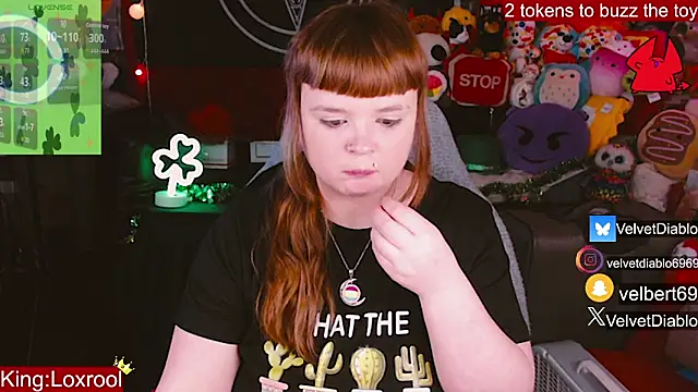 دردشة VelvetDiablo الجنسية المباشرة