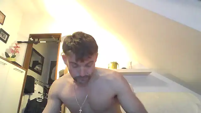 Cambitchboy 现场XXX聊天