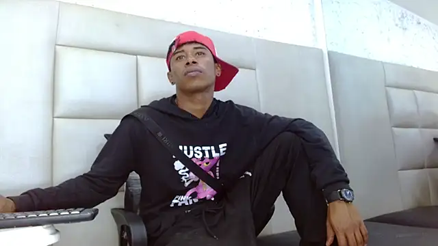 TonnyMarck 现场XXX聊天