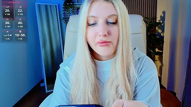 Chatroom XXX en direct de Evacadooo