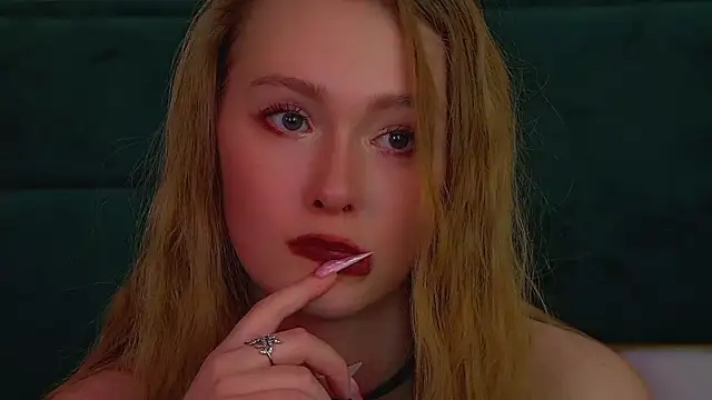 AgataFoxley – Naživo XXX chat