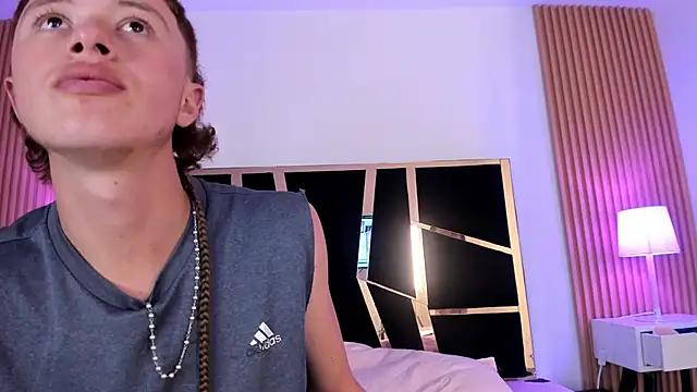 Chatroom XXX en direct de Genesis_And_Jack_