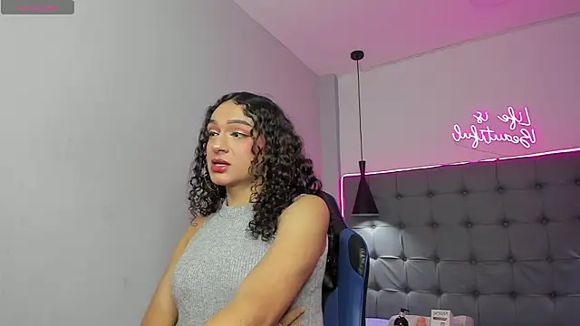 Show de scarletcherry18 na webcam