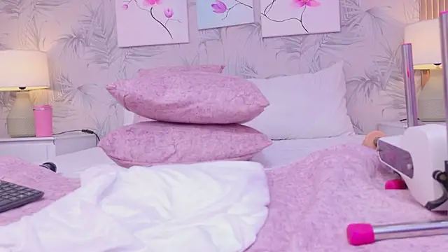 แชท XXX สดของ CherryTayloor