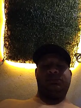 Show modela themorenofit08 na web-kameri