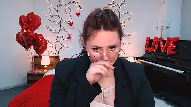 Hennessy_bunny Chat XXX live