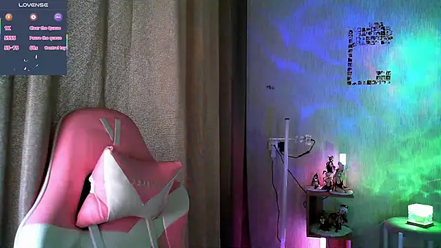 eskatmin Live XXX chat