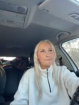 MerlinDaven Live XXX chat