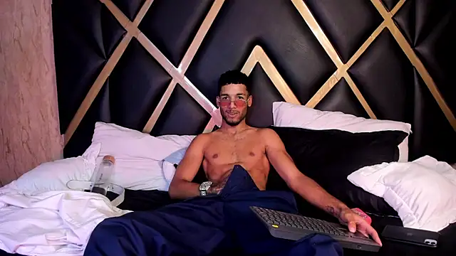 Thiagoferreti Live XXX-chat