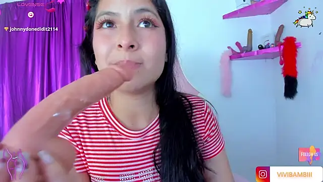 XXX chat uživo modela VivianaBlanco