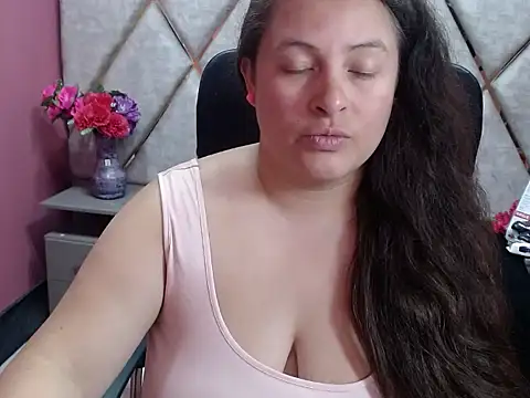 Živý XXX chat Sarah_Boobs_