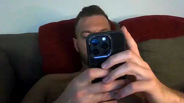 cheekycherryx Adlı Modelin Canlı XXX Sohbeti