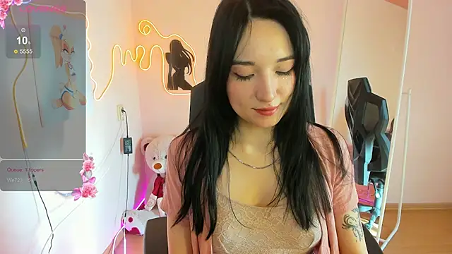 دردشة AliceeinWonderlanddd الجنسية المباشرة